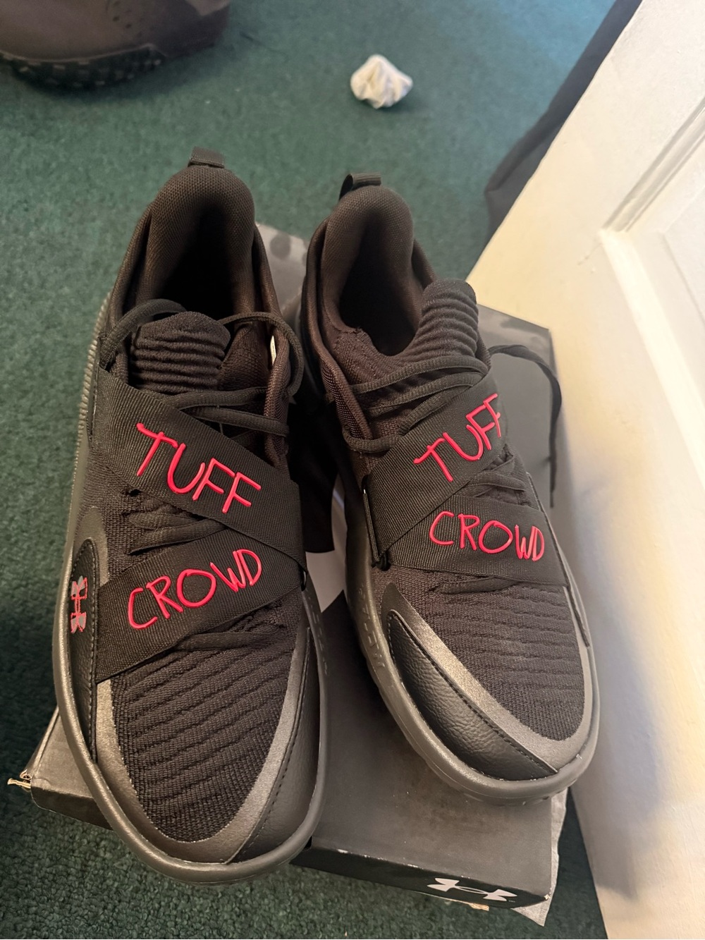 Under Armour Tuff Crowd